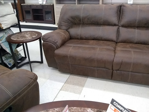 Discount Store «Big Lots», reviews and photos, 888 Green Blvd, Aurora, IN 47001, USA