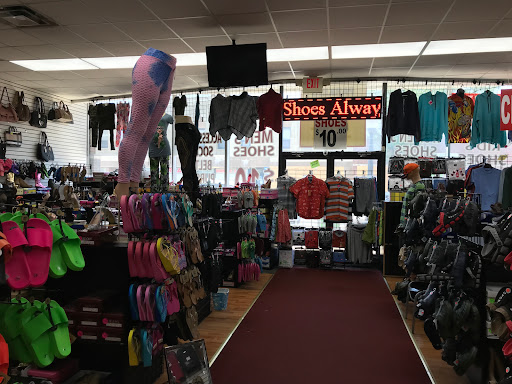 Shoe Store «Lizzys Shoes», reviews and photos, 4930 Schaefer Rd, Dearborn, MI 48126, USA