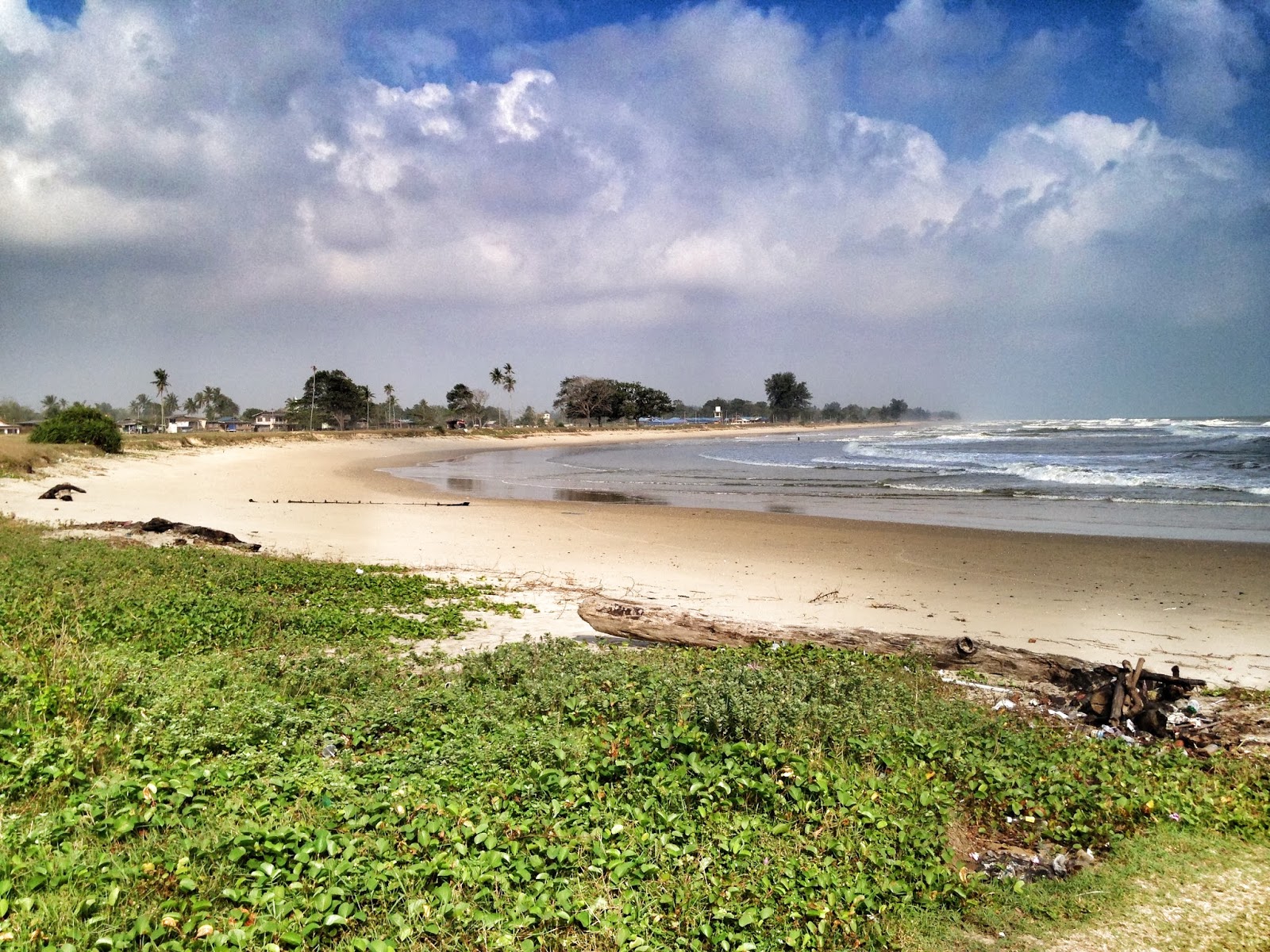 Photo of Pandak Beach and the settlement