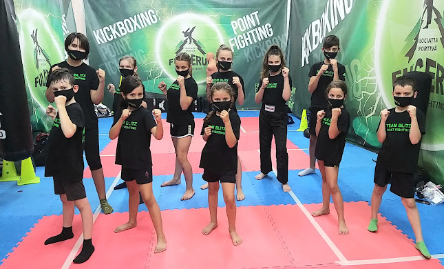 Karate / Kickboxing Copii Fulgerul Buzău - Sala de Fitness