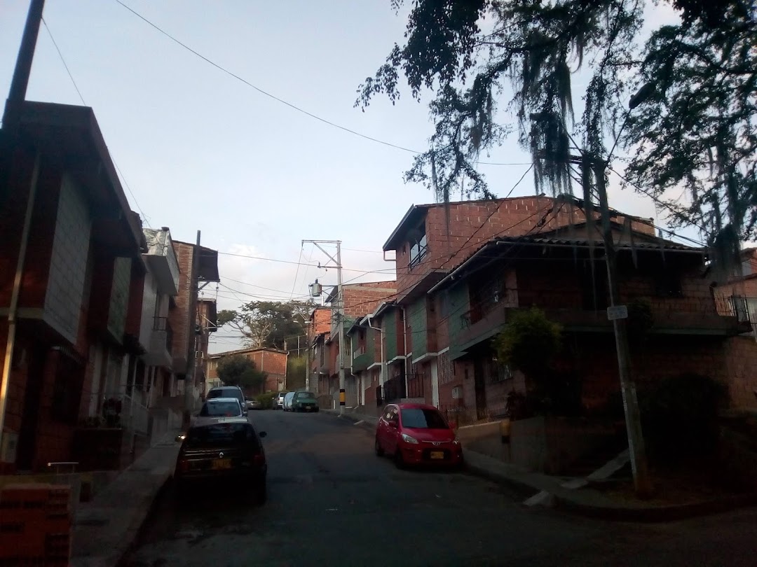 Parroquia San Alberto Hurtado