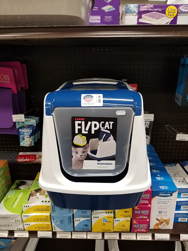 Pet Supply Store «Premier Pet Supply», reviews and photos, 15399 Merriman Rd, Livonia, MI 48154, USA