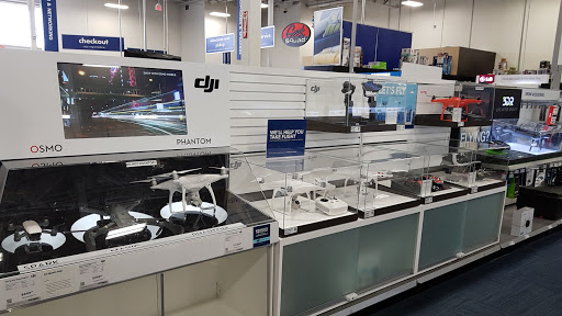 Electronics Store «Best Buy», reviews and photos, 3300 NW 62nd Ave, Margate, FL 33063, USA