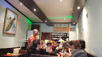 Atmosphère du Restaurant coréen Sambuja - Restaurant Coréen 삼부자 식당 à Paris - n°7