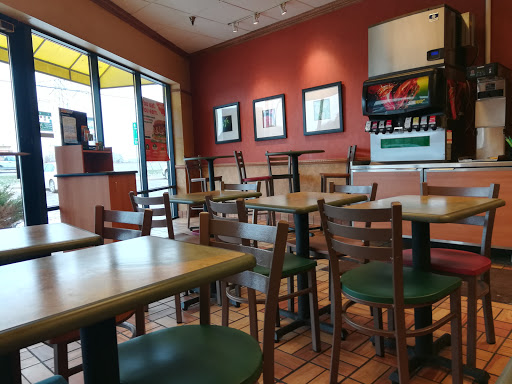 Restaurant «Subway», reviews and photos, 4000 Annapolis Ln N #103, Plymouth, MN 55447, USA