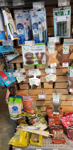 Pet Store «Critter Cabana - Wilsonville», reviews and photos, 8406 SW Main St #200, Wilsonville, OR 97070, USA