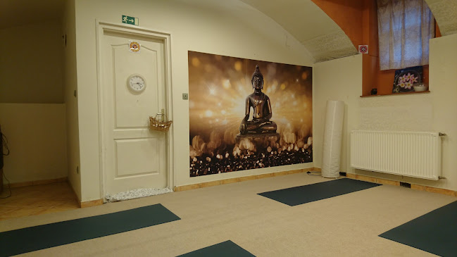 Értékelések erről a helyről: Essential Yoga Studio, Budapest - Jógastúdió