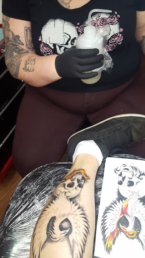 Tattoo Shop «Crimson Breed Tattoo Studio», reviews and photos, 627 N Morton St Suite 101, Bloomington, IN 47404, USA