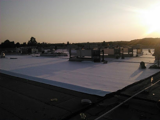 Roofing Contractor «Four Seasons Roofing Inc», reviews and photos, 90 Florida St, Farmingdale, NY 11735, USA