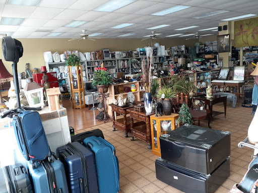 Shopping Mall «New London Plaza Shopping Center», reviews and photos, 2296 Henry Clower Blvd SW, Snellville, GA 30078, USA