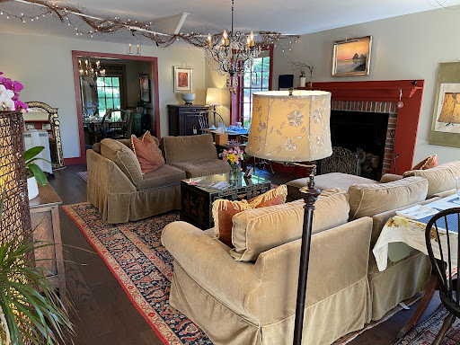 Bed & Breakfast «1795 Acorn Inn Bed and Breakfast», reviews and photos, 4508 NY-64, Canandaigua, NY 14424, USA