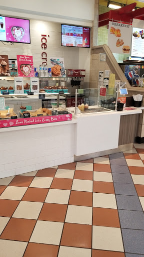 Shopping Mall «St. Clair Square», reviews and photos, 134 St Clair Square, Fairview Heights, IL 62208, USA