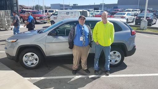 Dodge Dealer «East Tennessee Dodge Chrysler Jeep», reviews and photos, 2774 N Main St, Crossville, TN 38555, USA