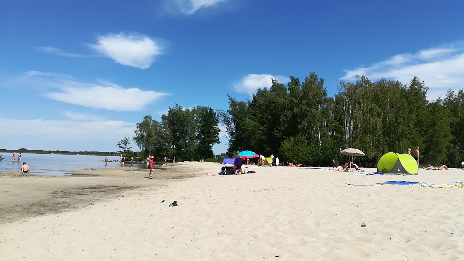 Fotografija Sandstrand Badeinsel z turkizna čista voda površino