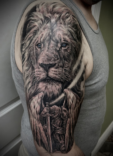 Explore dog tattoo ideas for guys, creative tattoo ideas in Sunnyvale, available at Da Wei Tattoo Inc