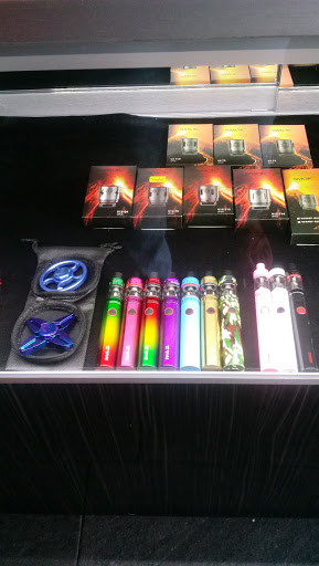Vaporizer Store «Vapor Galleria - New Forest», reviews and photos, 5805 East Sam Houston Pkwy N A, Houston, TX 77049, USA