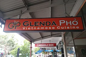 Glenda Pho image