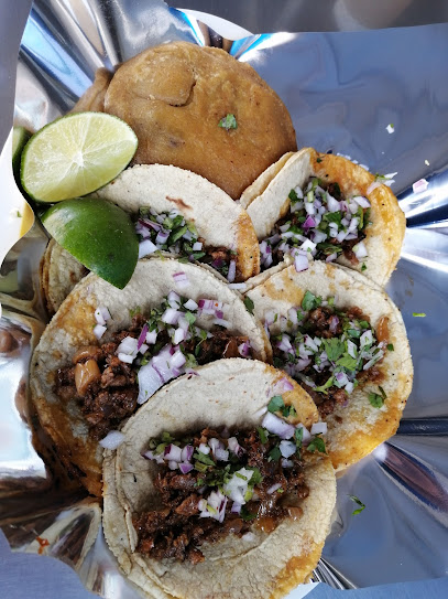 Tacos Millán - Calle Gral Pueblita 53, Centro, 58600 Zacapu, Mich., Mexico