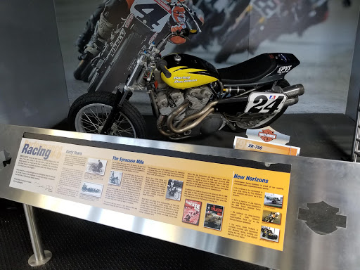Motorcycle Dealer «Performance Harley-Davidson», reviews and photos, 807 N Geddes St, Syracuse, NY 13204, USA
