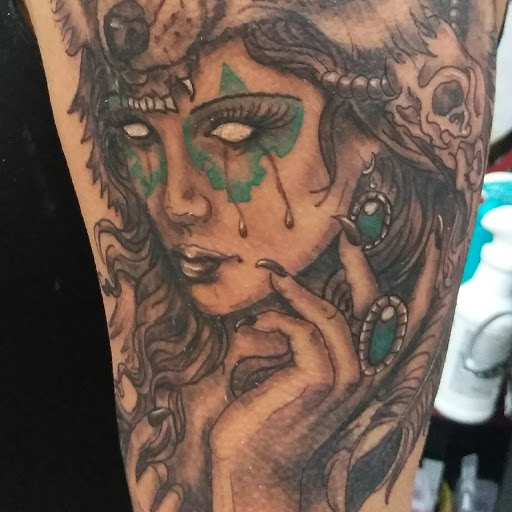 Tattoo Shop «TRU Custom Tattoos», reviews and photos, 18918 Midway Rd, Dallas, TX 75287, USA