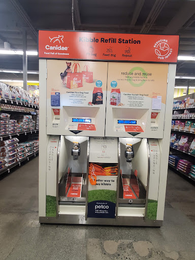 Pet Supply Store «Petco Animal Supplies», reviews and photos, 3495 Sports Arena Blvd, San Diego, CA 92110, USA