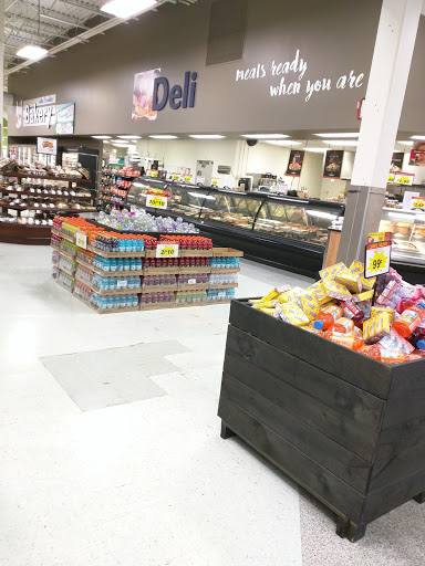 Grocery Store «Family Fare Supermarket», reviews and photos, 7402 N 30th St, Omaha, NE 68112, USA