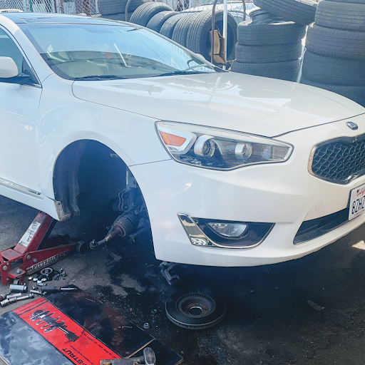 Auto Repair Shop «First Choice AUTO REPAIR & BRAKES», reviews and photos, 4101 M.L.K. Jr Way, Oakland, CA 94609, USA