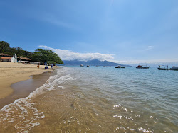 Praia da Armacao'in fotoğrafı uçurumlarla desteklenmiş