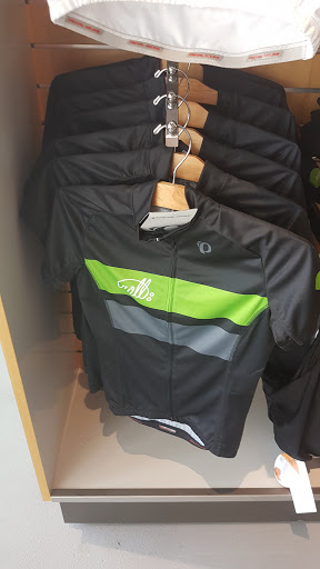 Bicycle Store «roll: Bike Shop on Main Street - Columbus», reviews and photos, 2468 E Main St, Bexley, OH 43209, USA