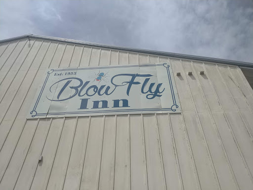 Seafood Restaurant «Blow fly inn», reviews and photos, 1201 Washington Ave, Gulfport, MS 39507, USA