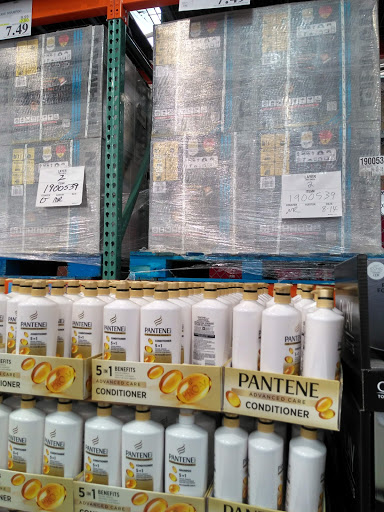 Warehouse store «Costco Wholesale», reviews and photos, 9691 Waterstone Blvd, Cincinnati, OH 45249, USA