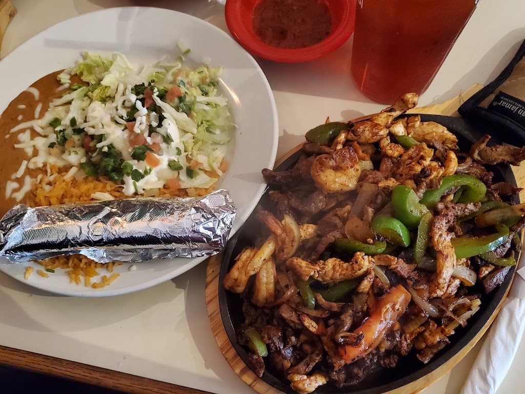 La Fuente Mexican Restaurant 62864