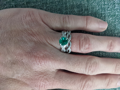 Jewelry Store «Design One Jewelers», reviews and photos, 2547 Countryside Blvd #4, Clearwater, FL 33761, USA