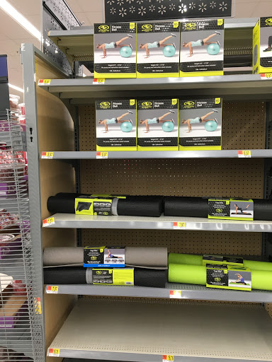 Department Store «Walmart Supercenter», reviews and photos, 310 31st Ave SE, Puyallup, WA 98374, USA