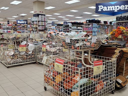 Home Goods Store «Christmas Tree Shops», reviews and photos, 28-34 Broadway, Lynnfield, MA 01940, USA