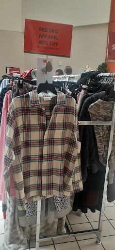 Department Store «Last Chance Clearance Store», reviews and photos, 1919 E Camelback Rd, Phoenix, AZ 85016, USA