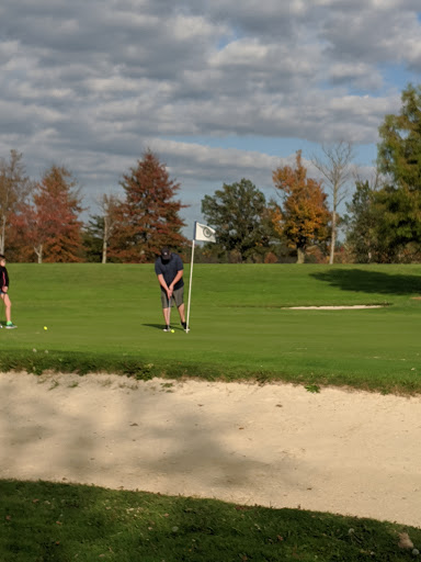 Public Golf Course «St Denis Golf Club & Party Center», reviews and photos, 10660 Chardon Rd, Chardon, OH 44024, USA