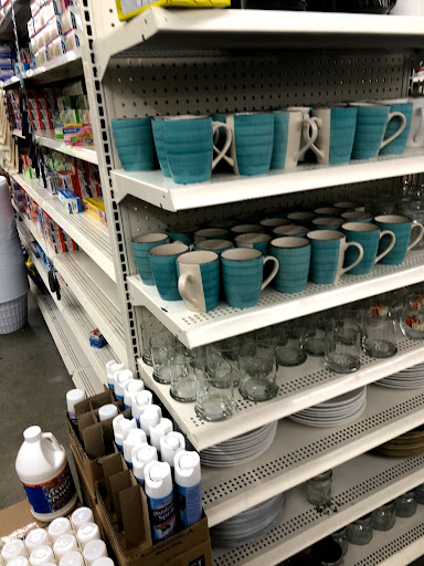 Dollar Store «Dollar Tree», reviews and photos, 20617 Bothell Everett Hwy a, Bothell, WA 98012, USA