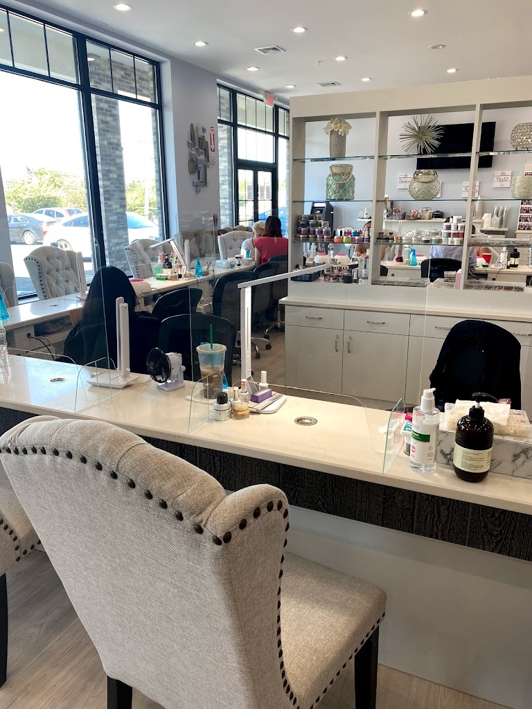 Bella Nails & Spa 07663