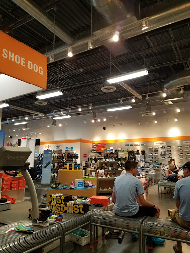 Running Store «Road Runner Sports», reviews and photos, 501 Shoppes Blvd, North Brunswick Township, NJ 08902, USA