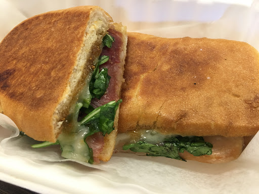 Wine Store «White Horse Wine and Spirits», reviews and photos, 676 White Horse Pike, Absecon, NJ 08201, USA