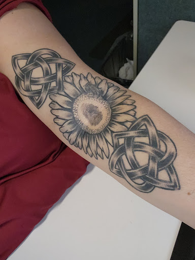 Explore elliott smith tattoo ideas, creative tattoo ideas in Saint Petersburg, available at Mad Beach Ink