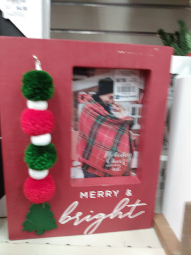 Home Goods Store «Christmas Tree Shops», reviews and photos, 1895 South Rd, Poughkeepsie, NY 12601, USA