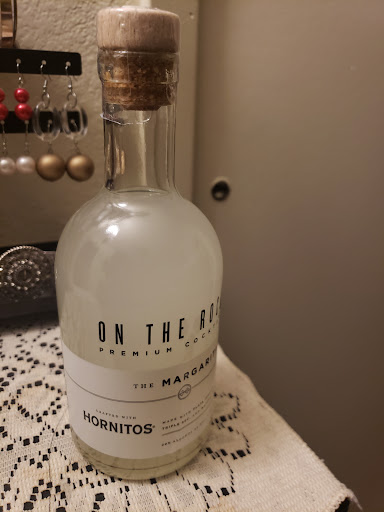 Liquor Store «Liquor Warehouse», reviews and photos, 2125 E Division St, Arlington, TX 76011, USA