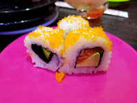 California roll du Restaurant de sushis sur tapis roulant Restaurant Asia | Buffet asiatique - Sushi bar à Chasseneuil-du-Poitou - n°1