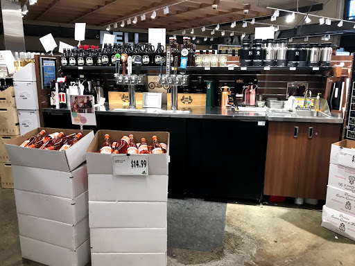 Grocery Store «Ballard Market», reviews and photos, 1400 NW 56th St, Seattle, WA 98107, USA