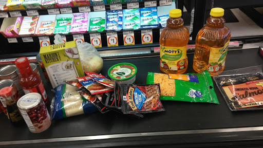 Grocery Store «Winn-Dixie», reviews and photos, 2200 S Atlantic Ave, Daytona Beach Shores, FL 32118, USA