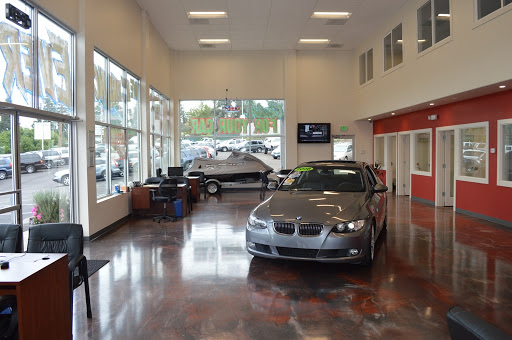 Used Car Dealer «Wheels & Deals», reviews and photos, 16003 WA-99, Lynnwood, WA 98087, USA