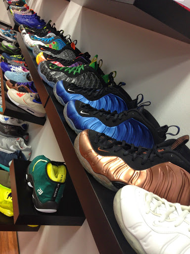 Boutique «Soleciety Sneaker Boutique», reviews and photos, 28211 Paseo Drive, Wesley Chapel, FL 33543, USA