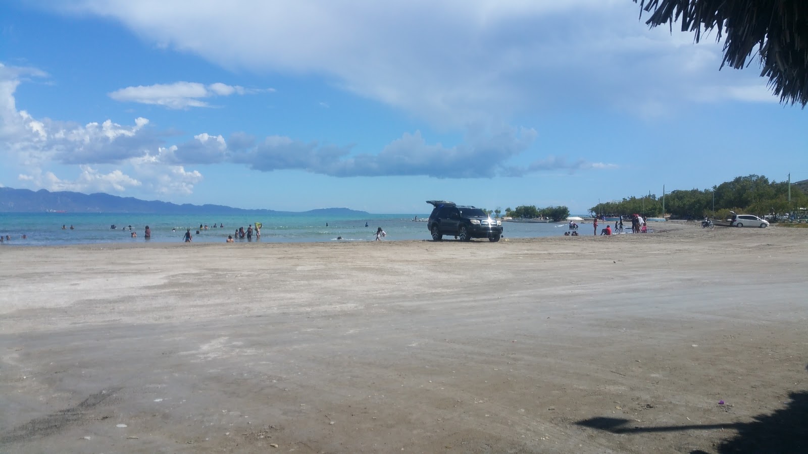 Foto van Monte Rio beach met ruime baai
